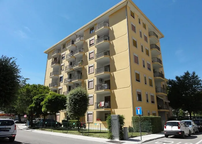 Great Flat In A Quiet Area * Бібіоне